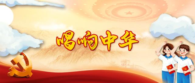 男孩吃鸡腿